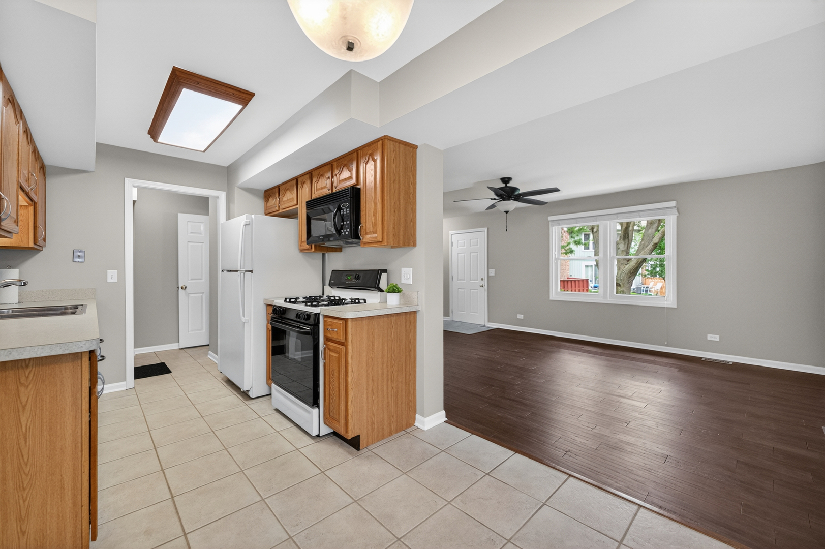 212 Amherst Court Unit: C
