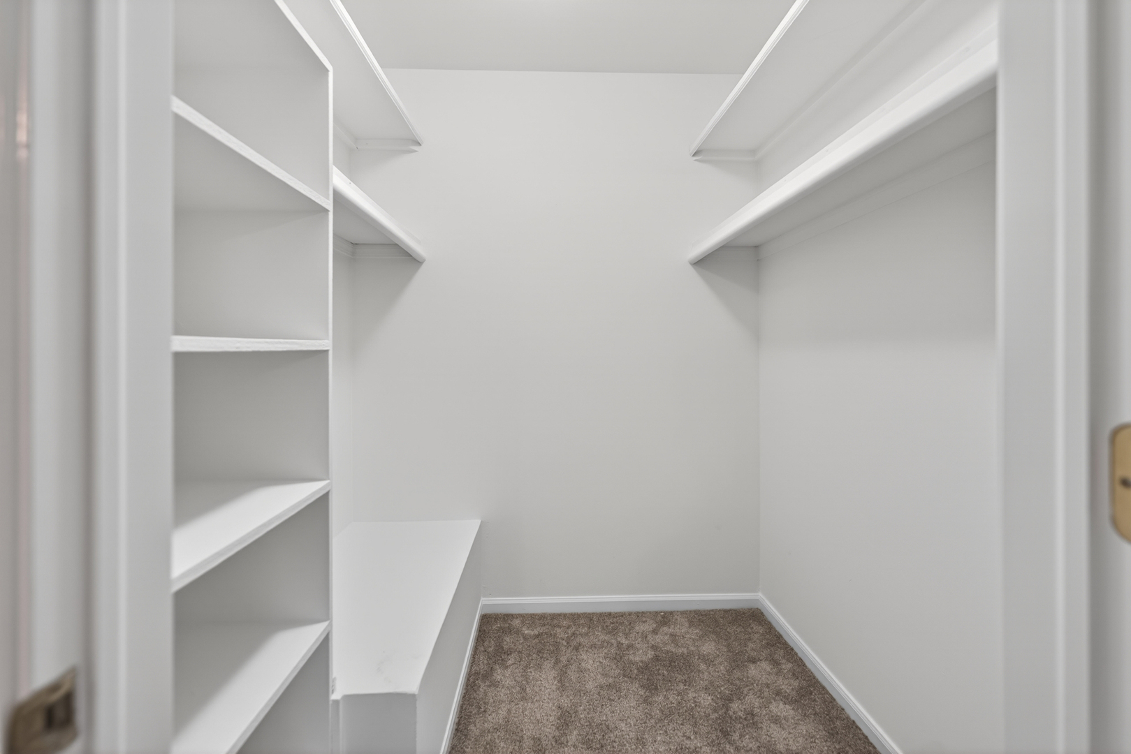 212 Amherst Court Unit: C