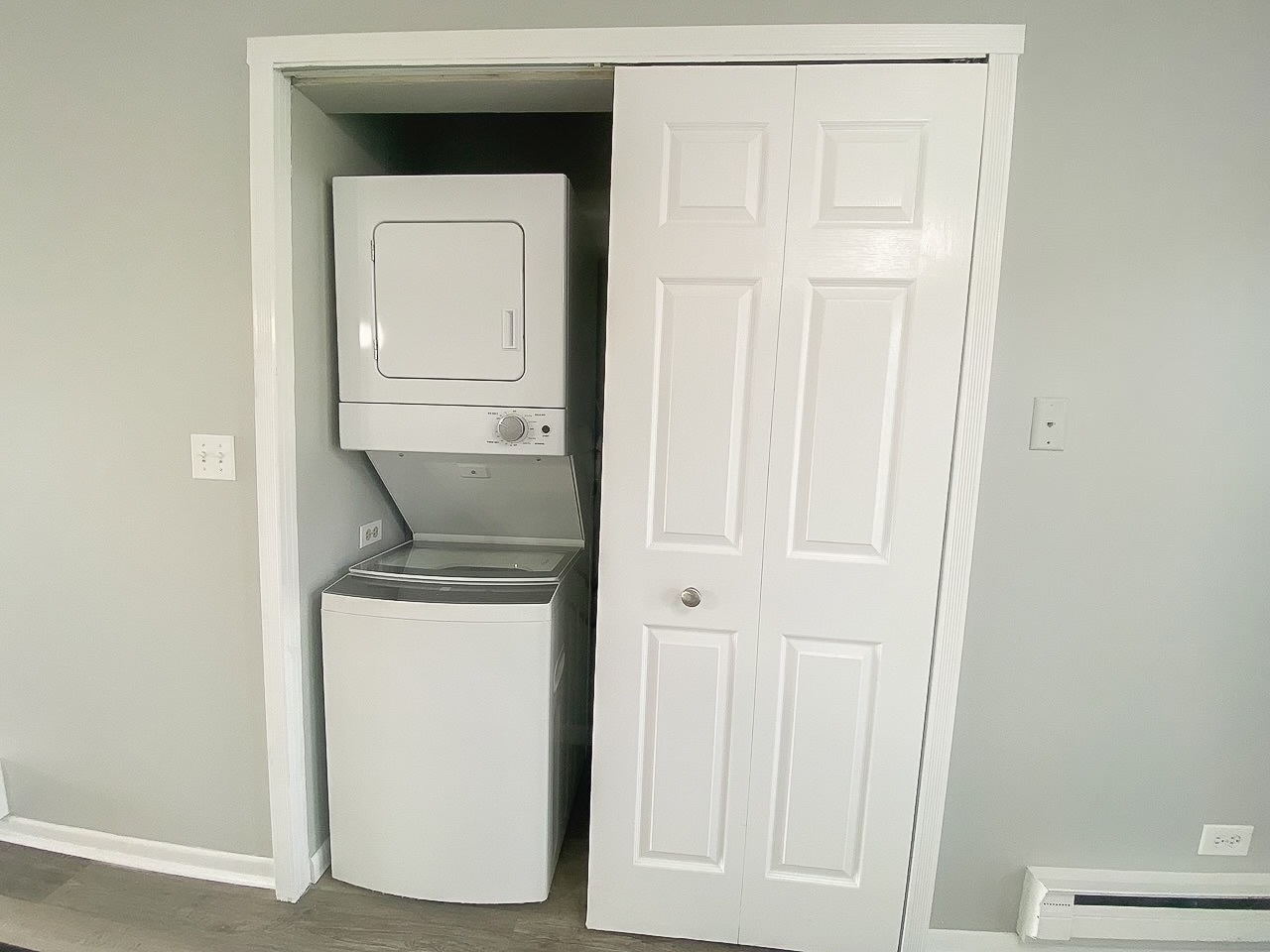 182 S Waters Edge Drive Unit: 201