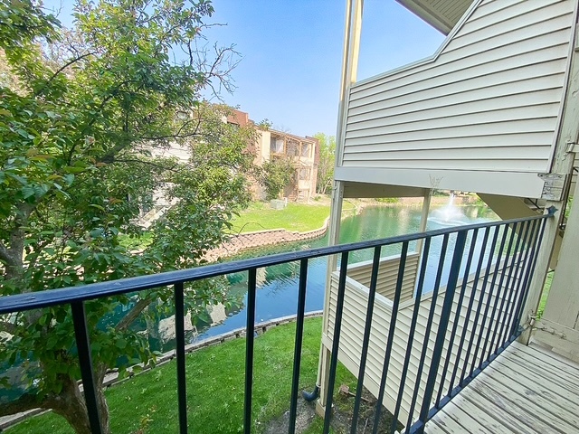 182 S Waters Edge Drive Unit: 201
