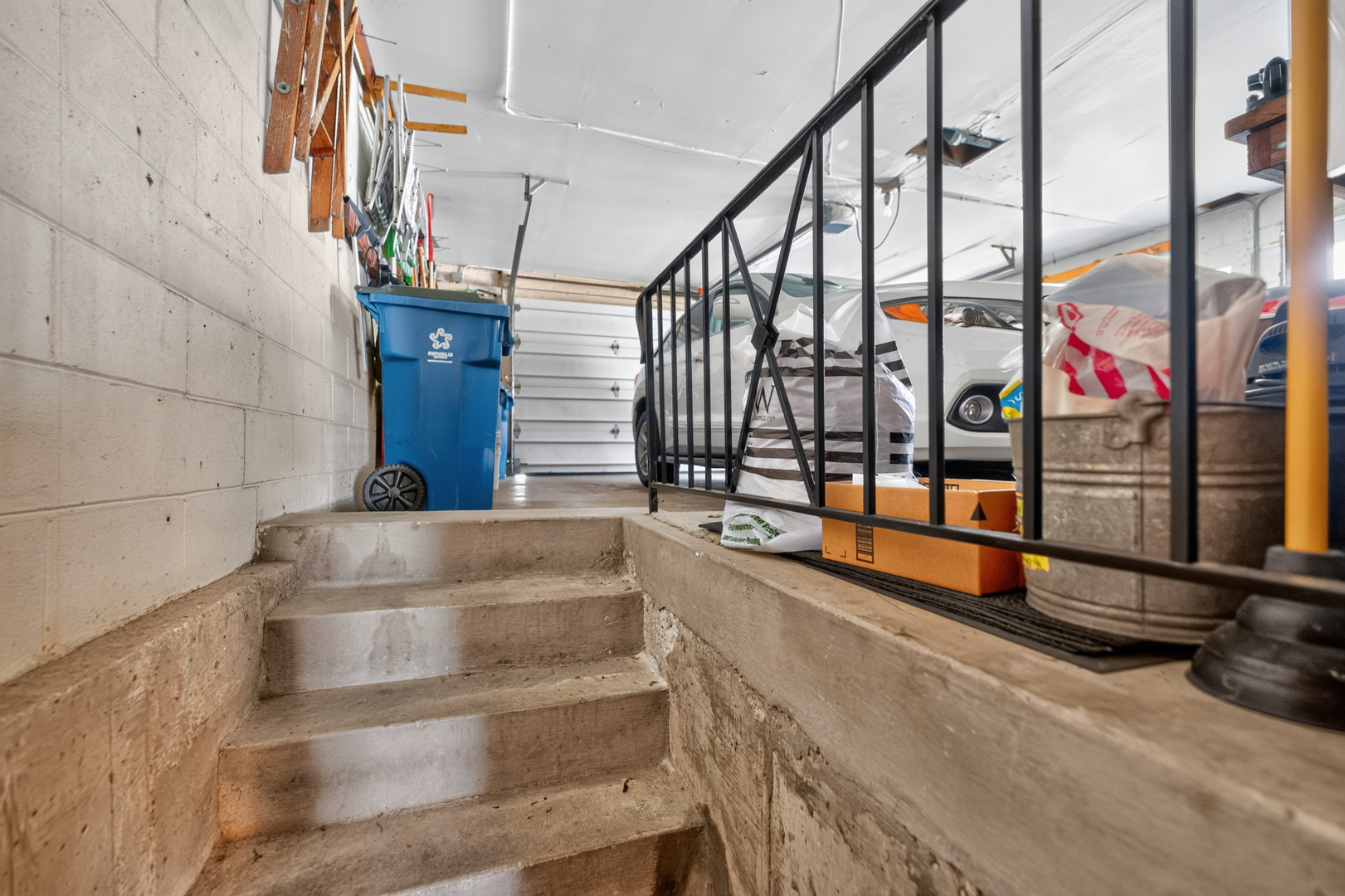 89 S Clarendon Avenue
