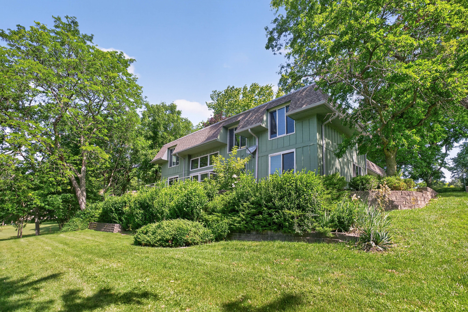 268 Scenic Drive