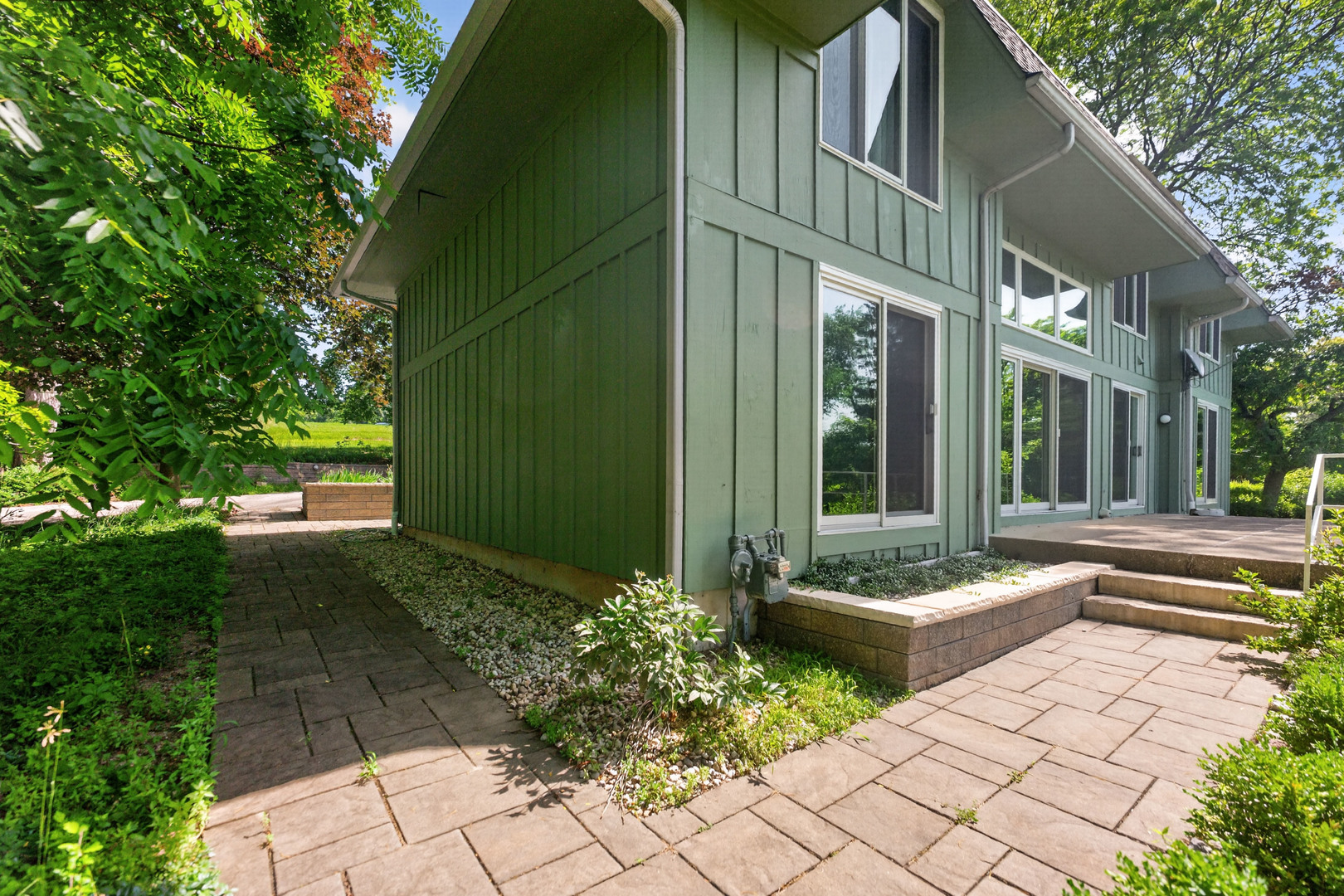 268 Scenic Drive