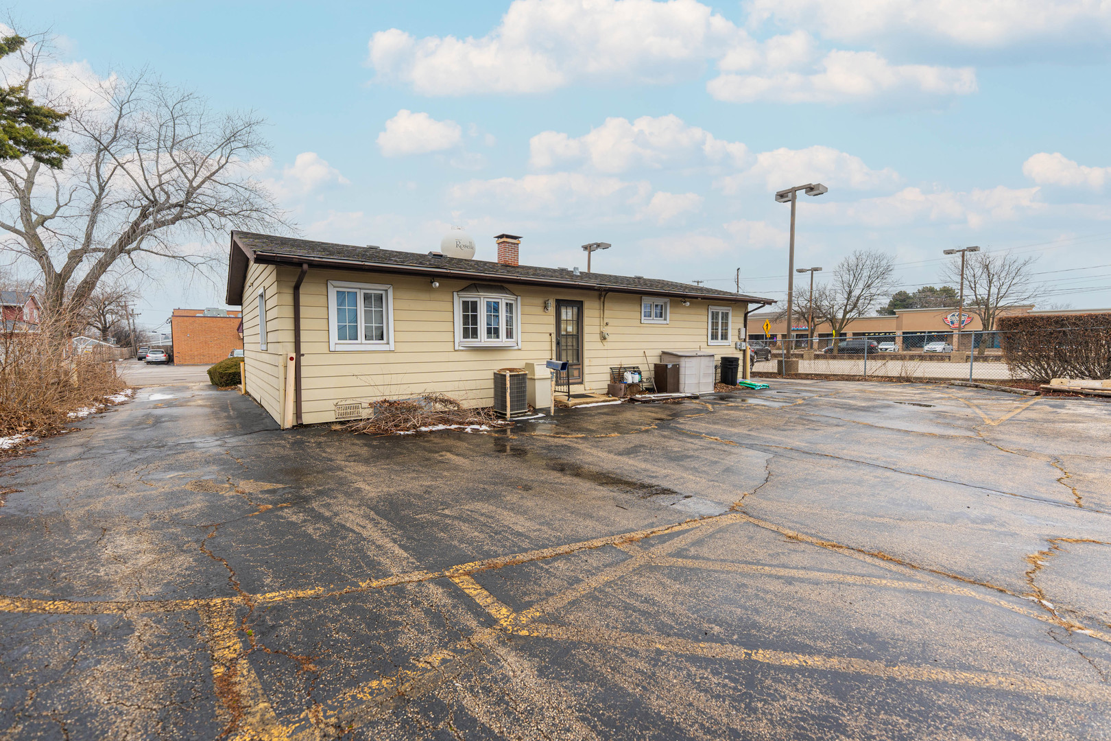 205 Pinecroft Drive