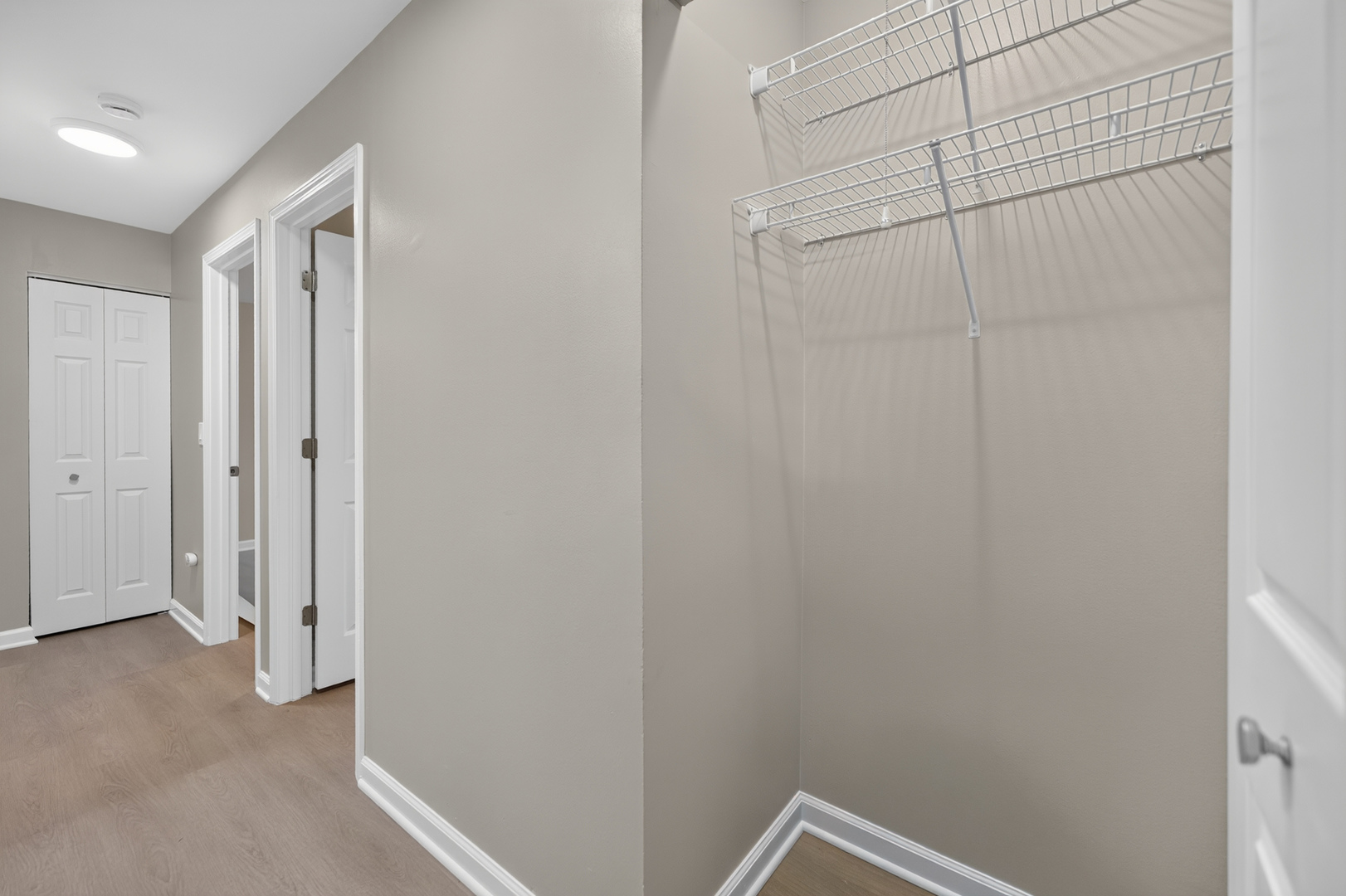 718 Rodenburg Road Unit: 206