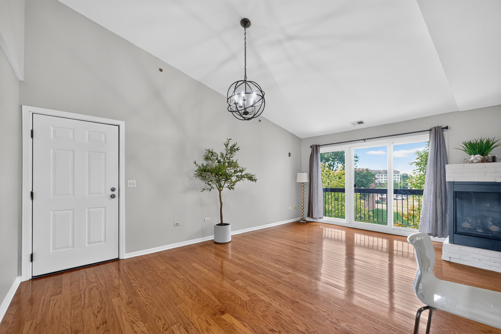 1204 Chalet Road Unit: 302