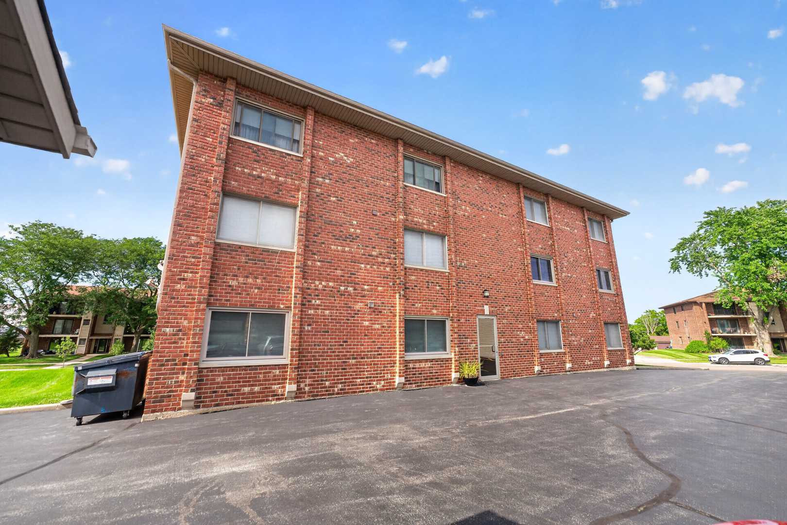 1204 Chalet Road Unit: 302