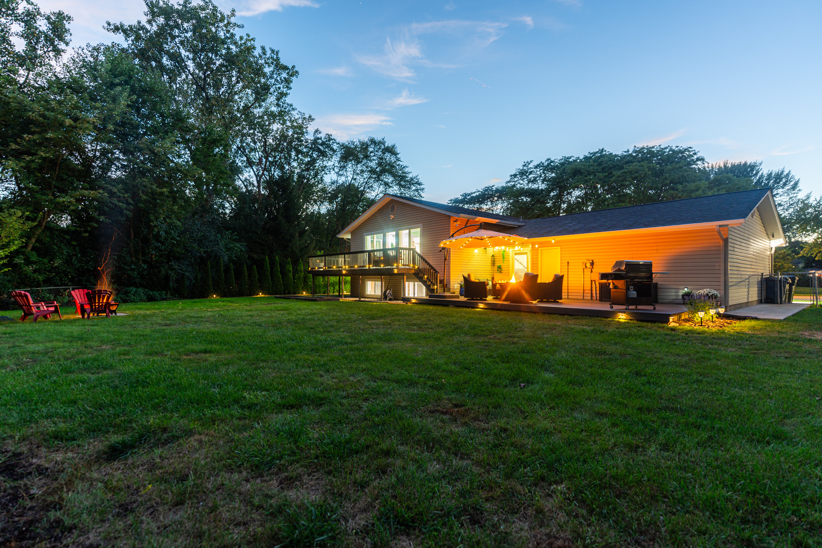 917 E Schirra Drive