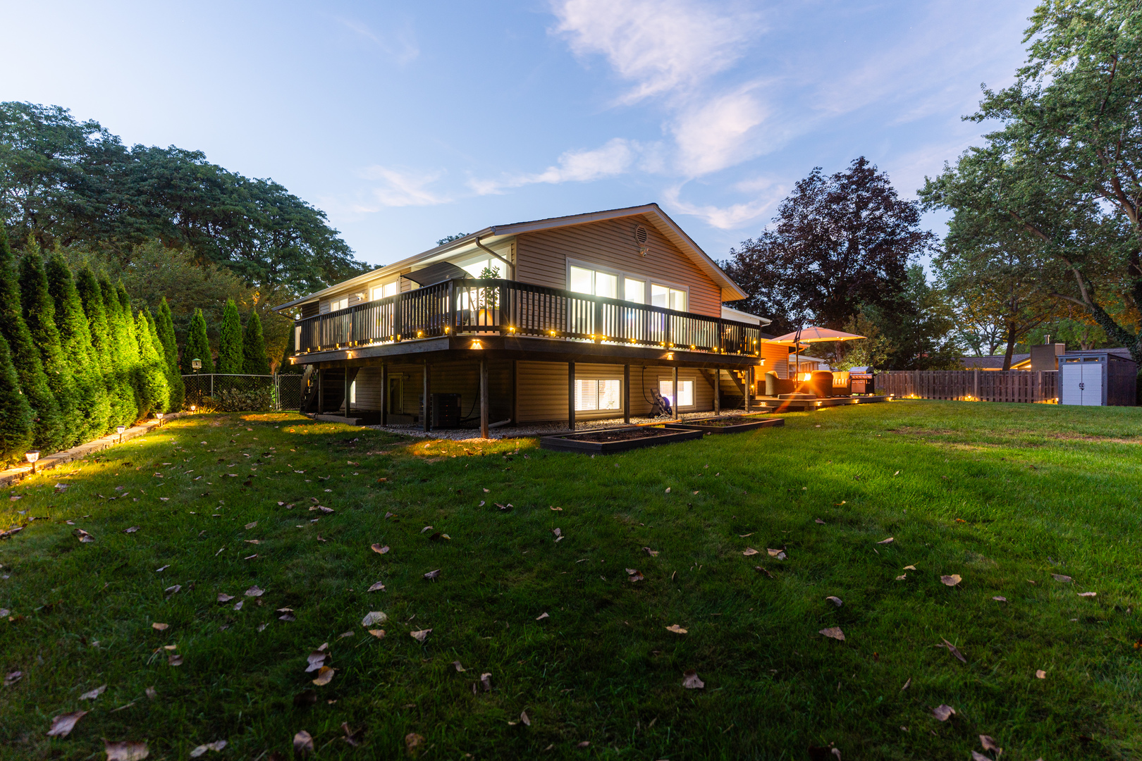 917 E Schirra Drive