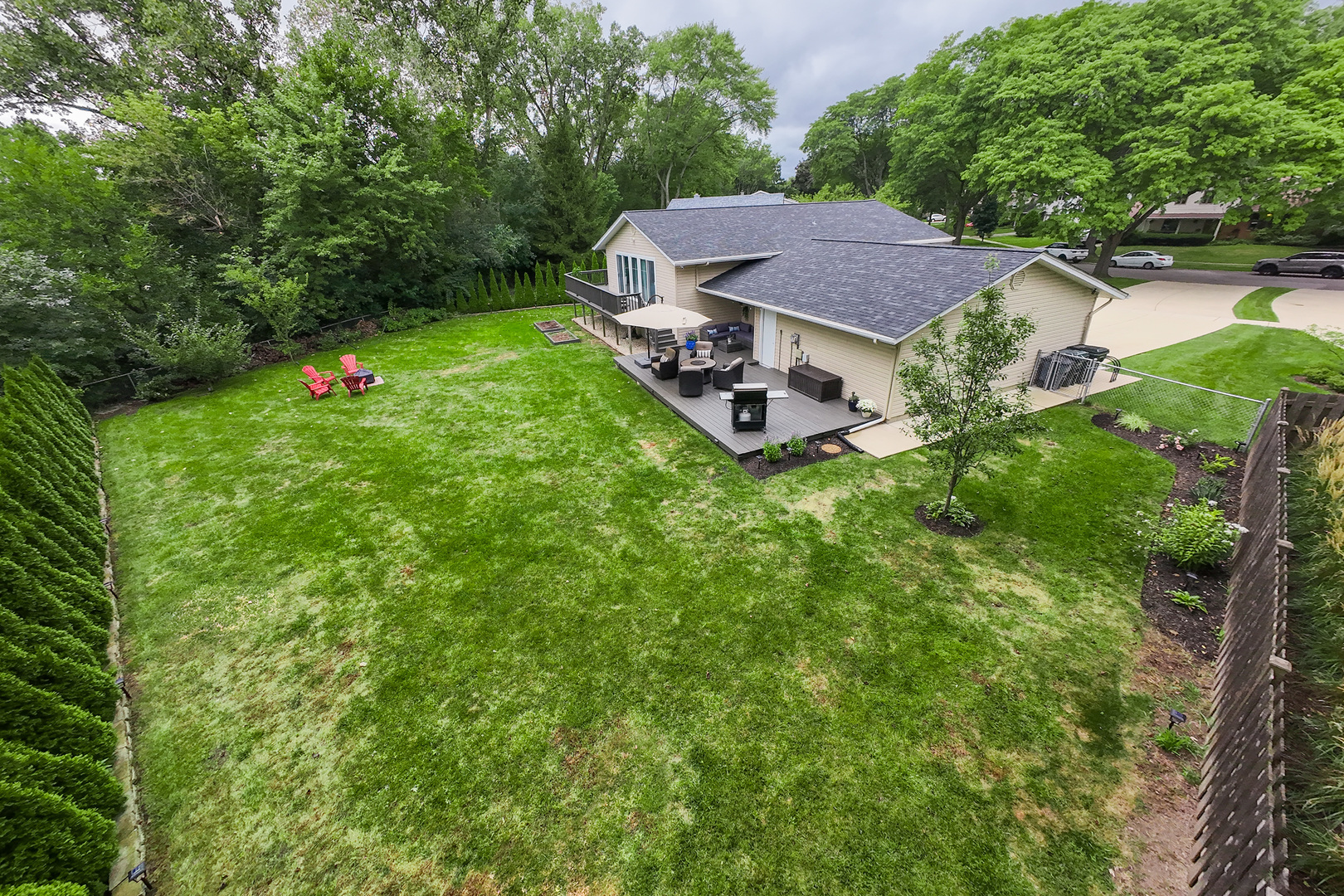 917 E Schirra Drive