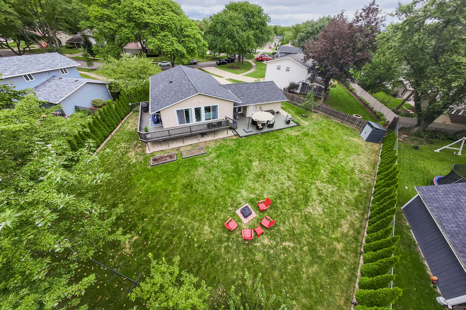 917 E Schirra Drive