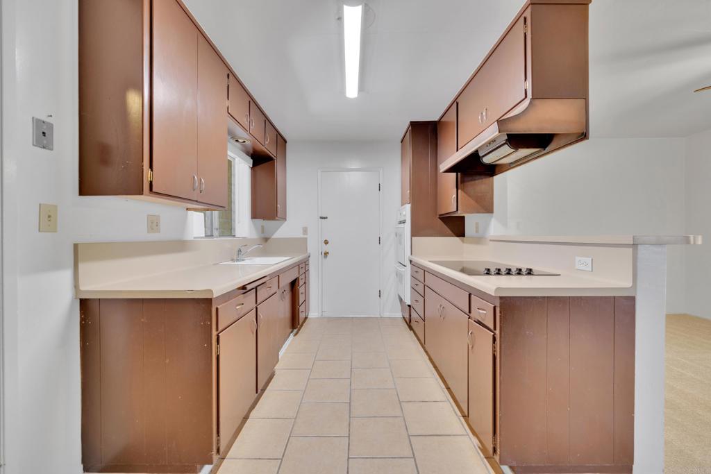 4740 Normandie Place