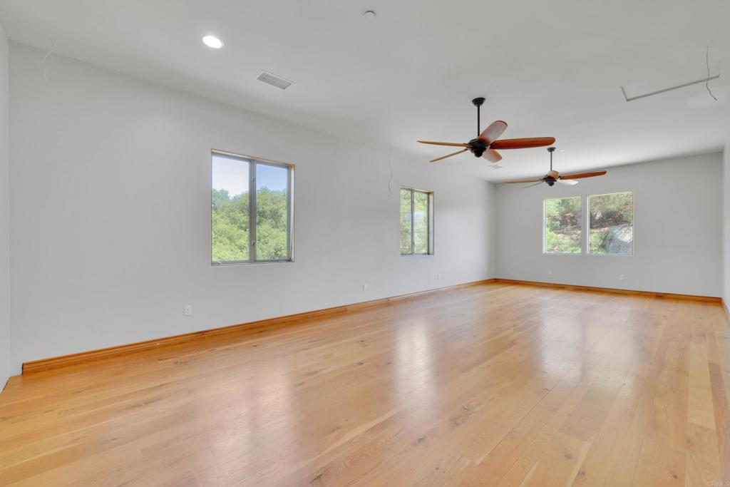 15711 Salida Del Sol