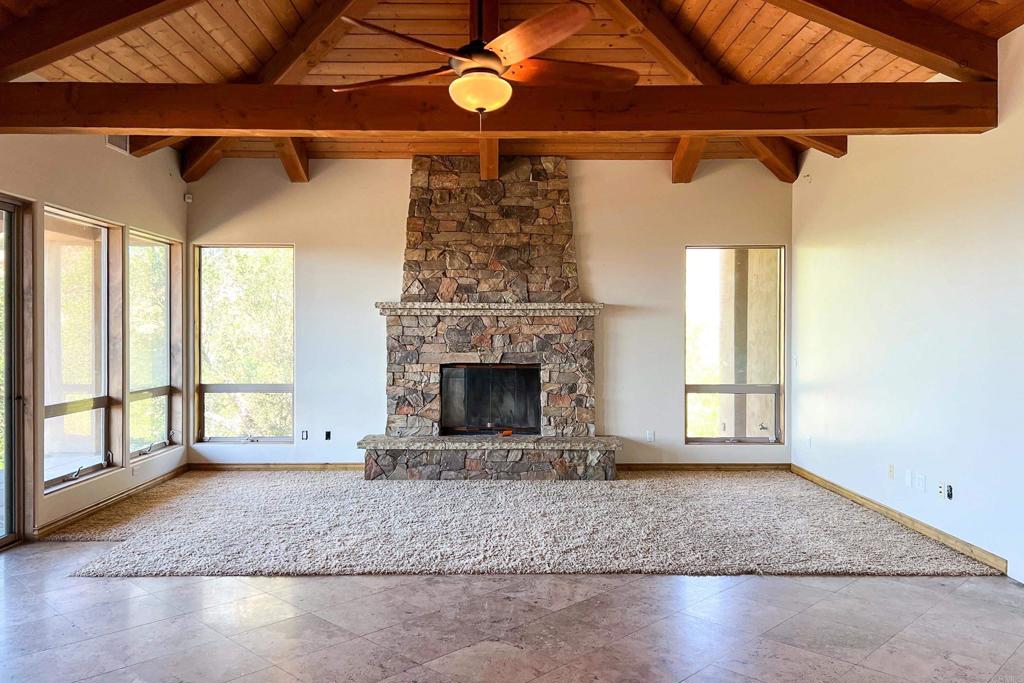 15711 Salida Del Sol