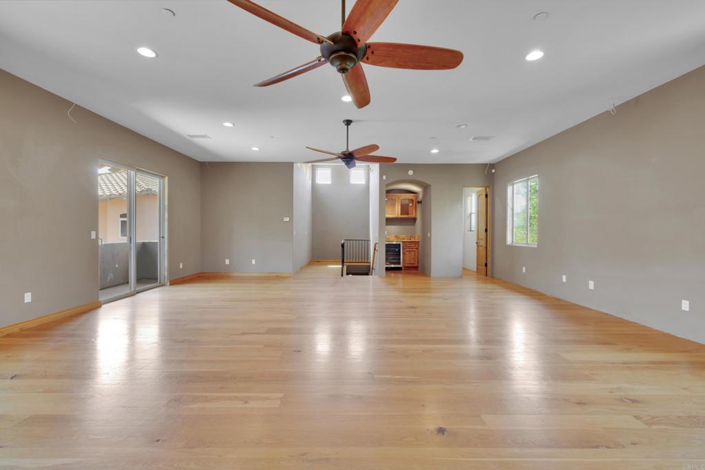 15711 Salida Del Sol