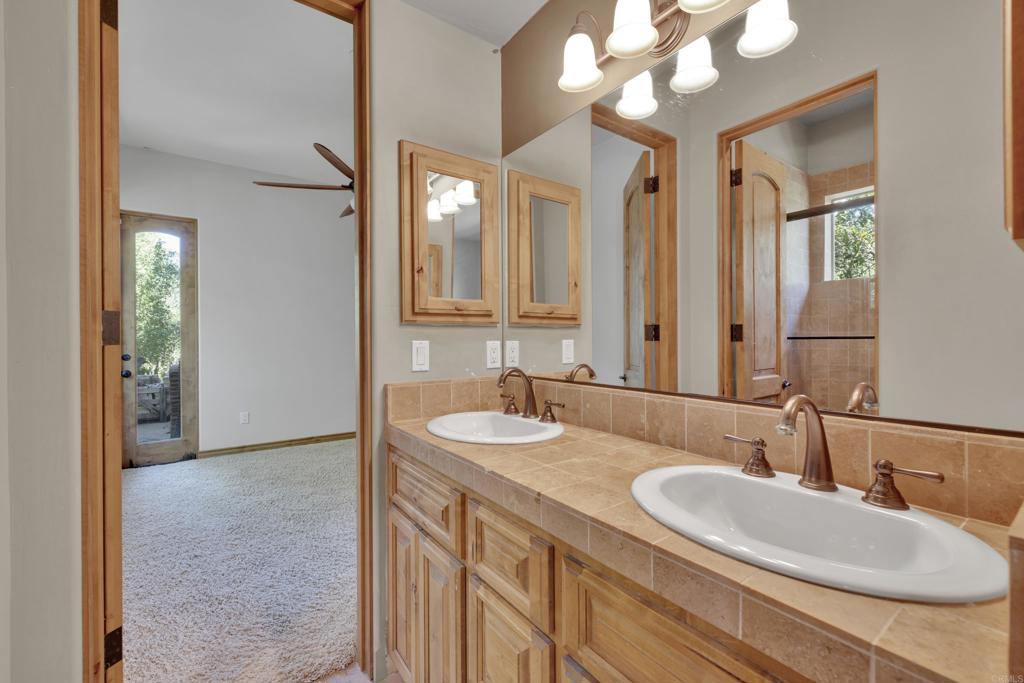 15711 Salida Del Sol