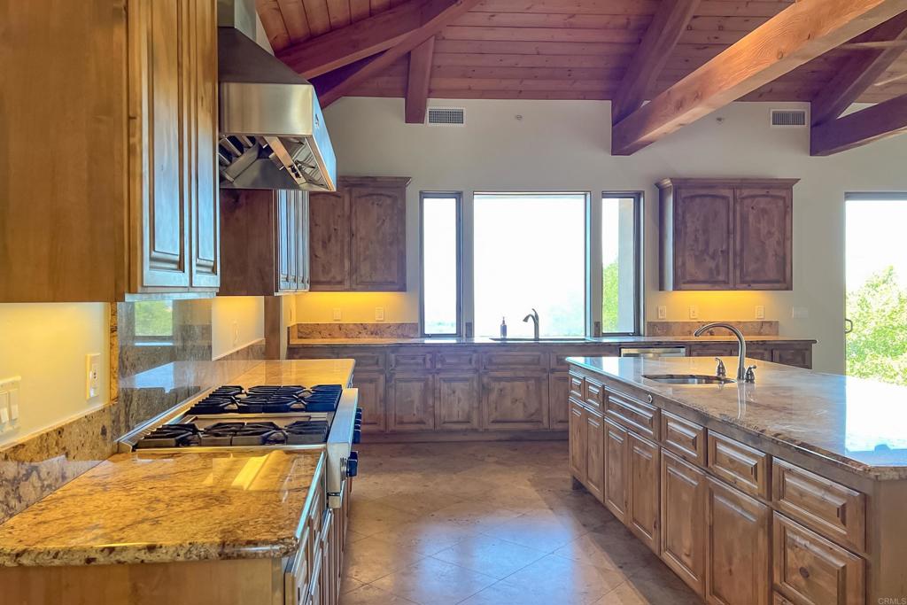 15711 Salida Del Sol