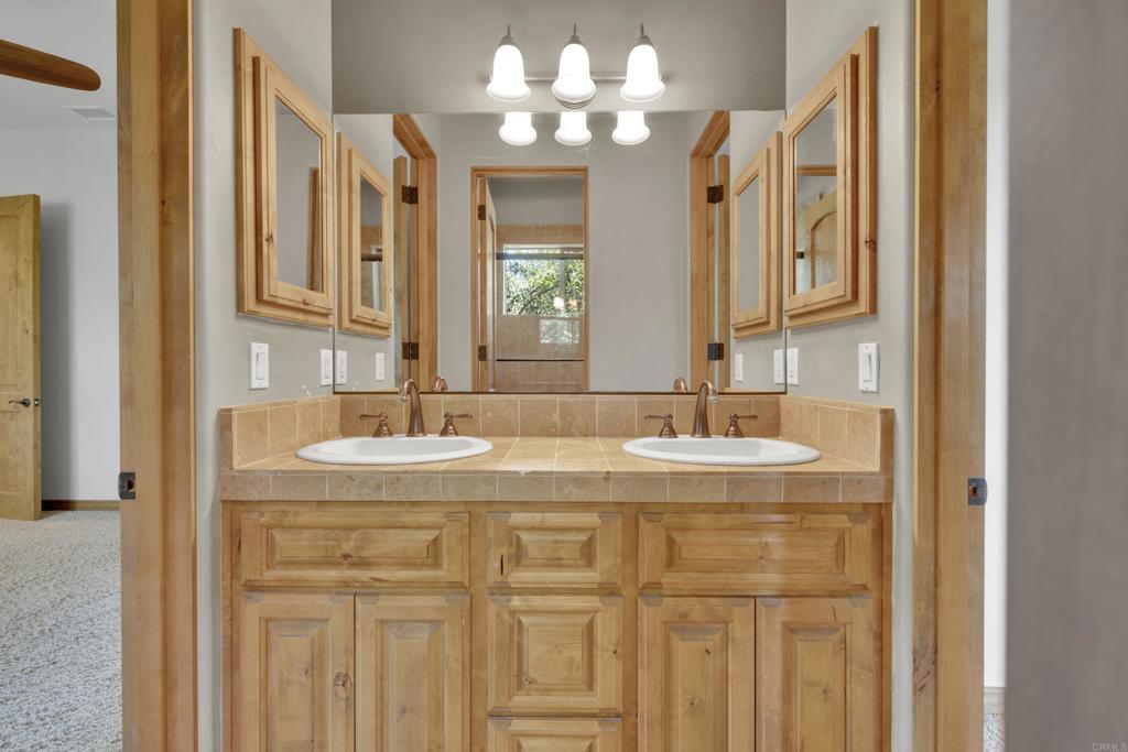 15711 Salida Del Sol