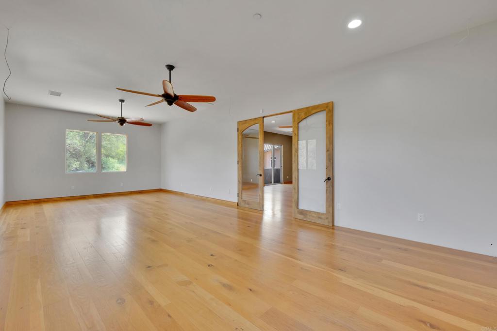 15711 Salida Del Sol