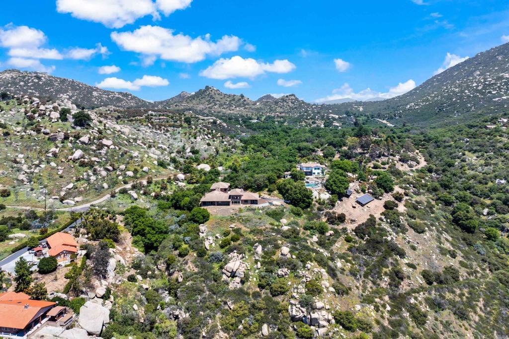 15711 Salida Del Sol