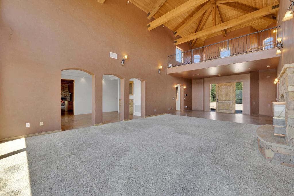 15711 Salida Del Sol