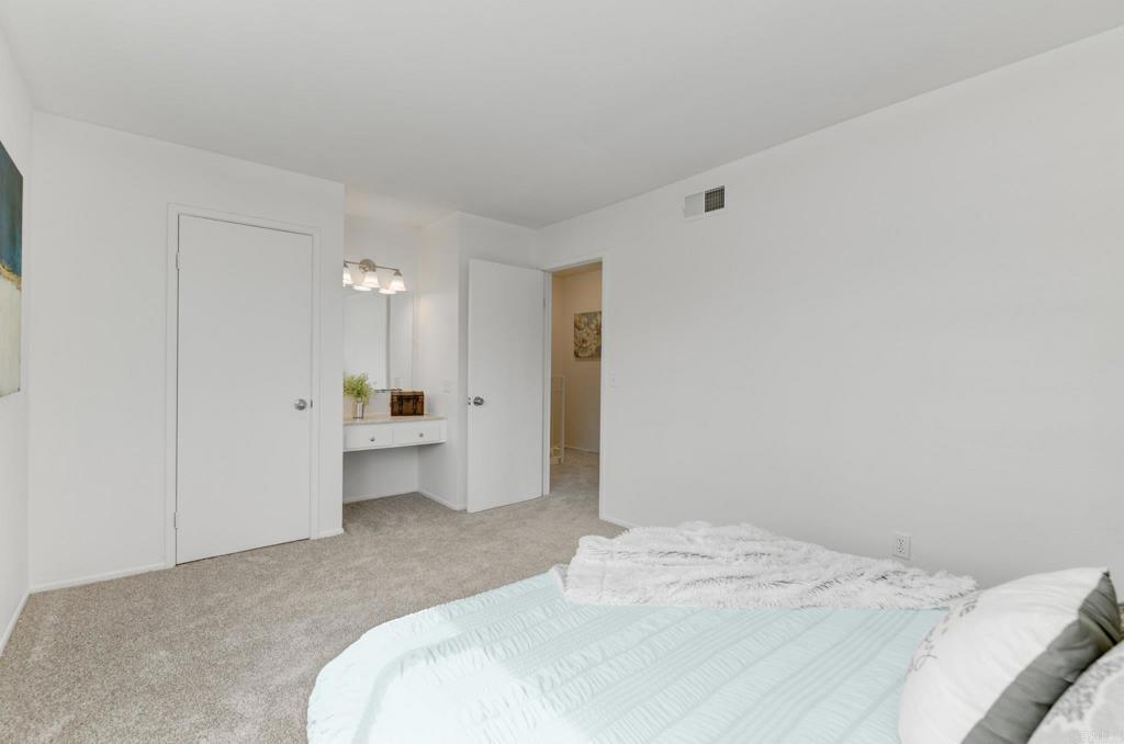 9860 Buena Vista Avenue 3