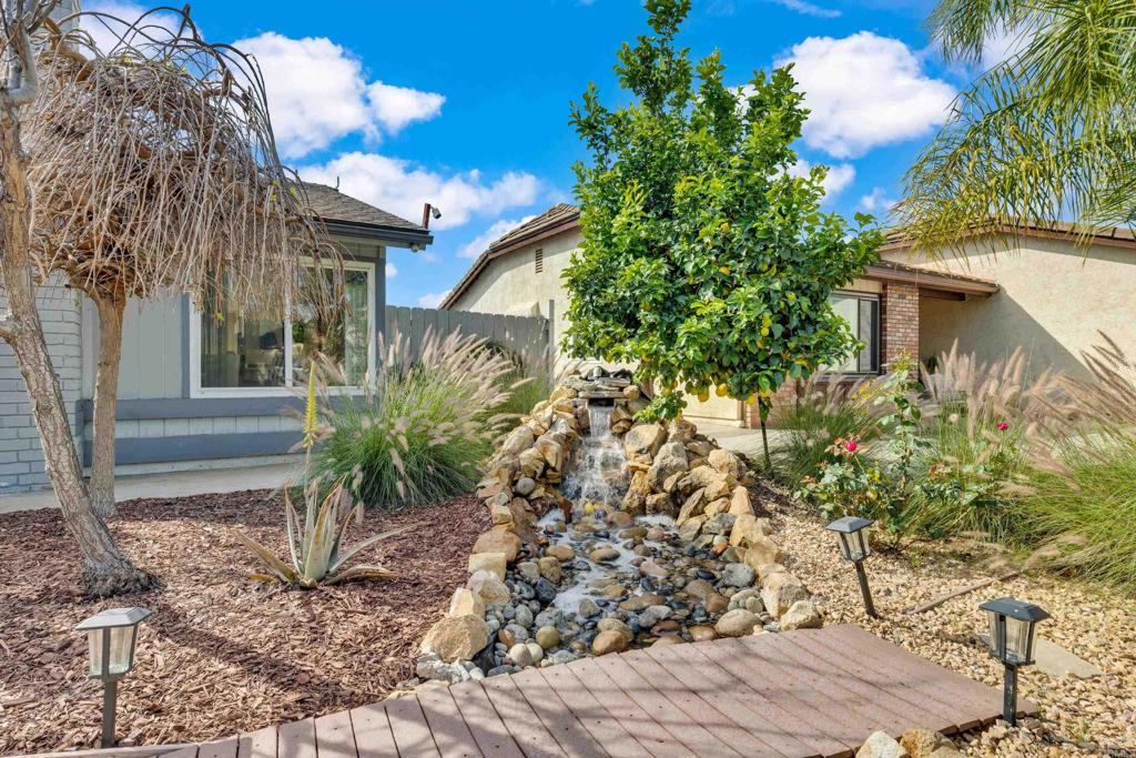 11033 Hillcreek Road