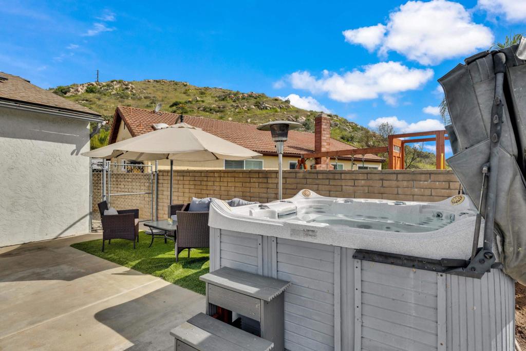 11033 Hillcreek Road