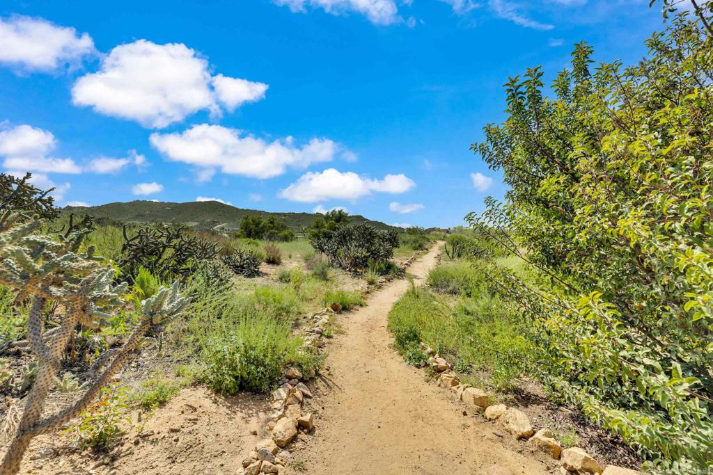 11033 Hillcreek Road