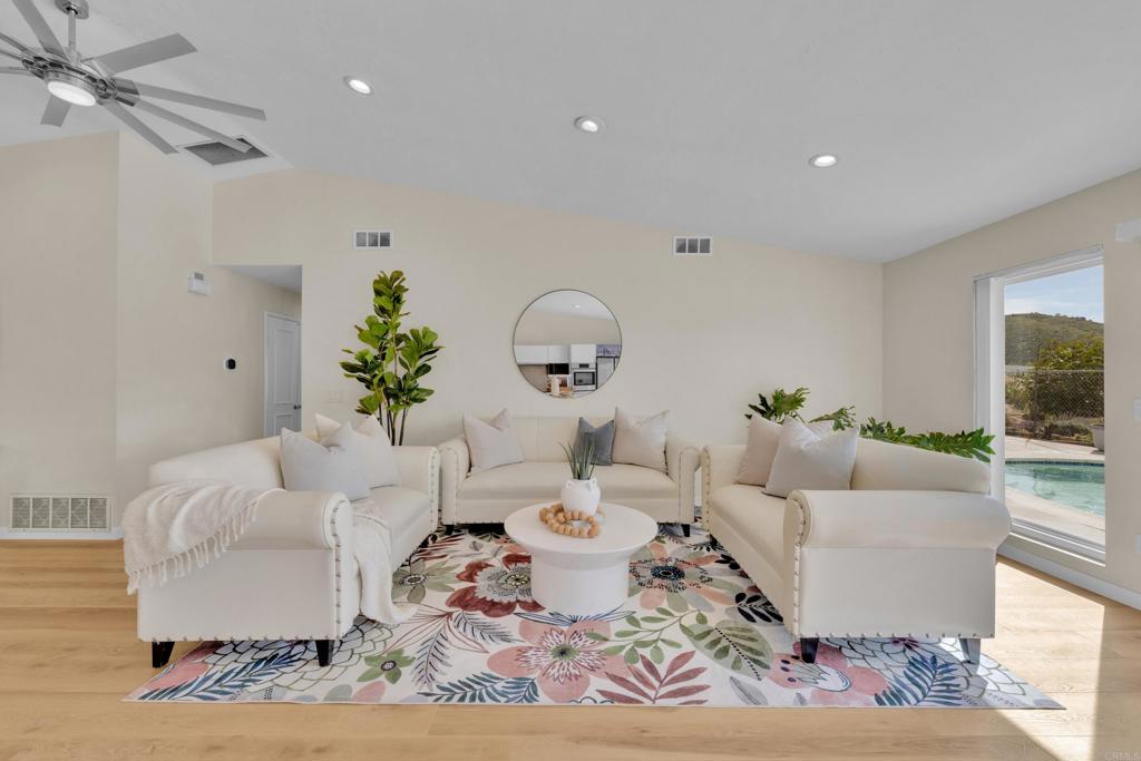 11033 Hillcreek Road