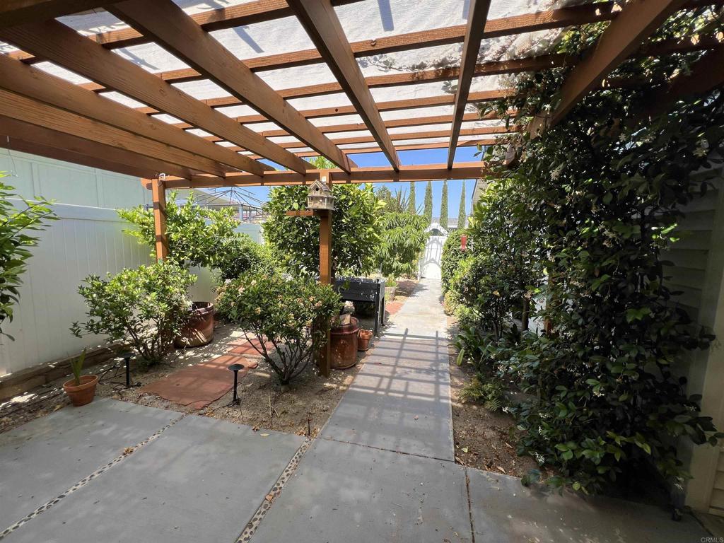 9255 N Magnolia Drive 11