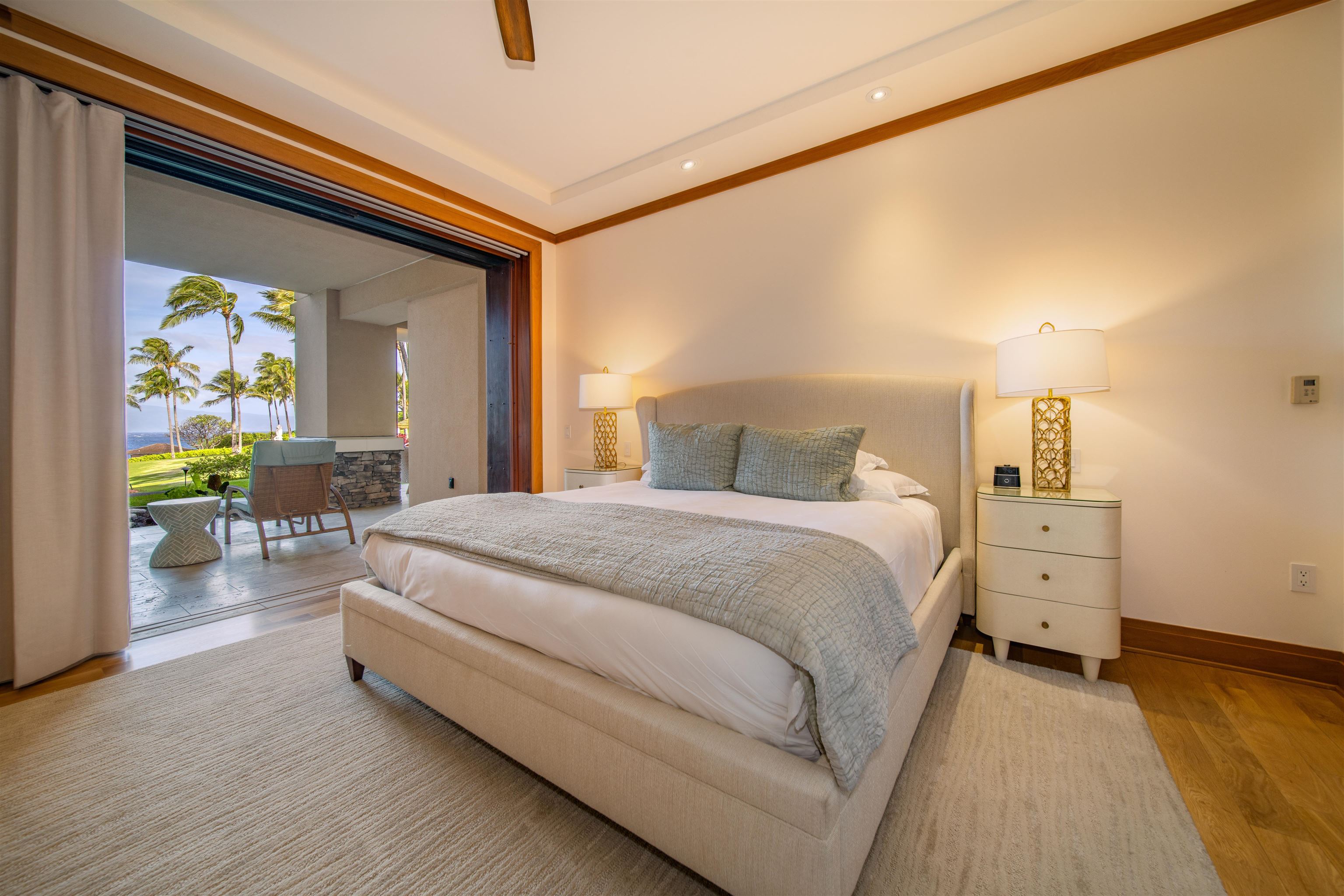 1 BAY Dr Unit: 1204