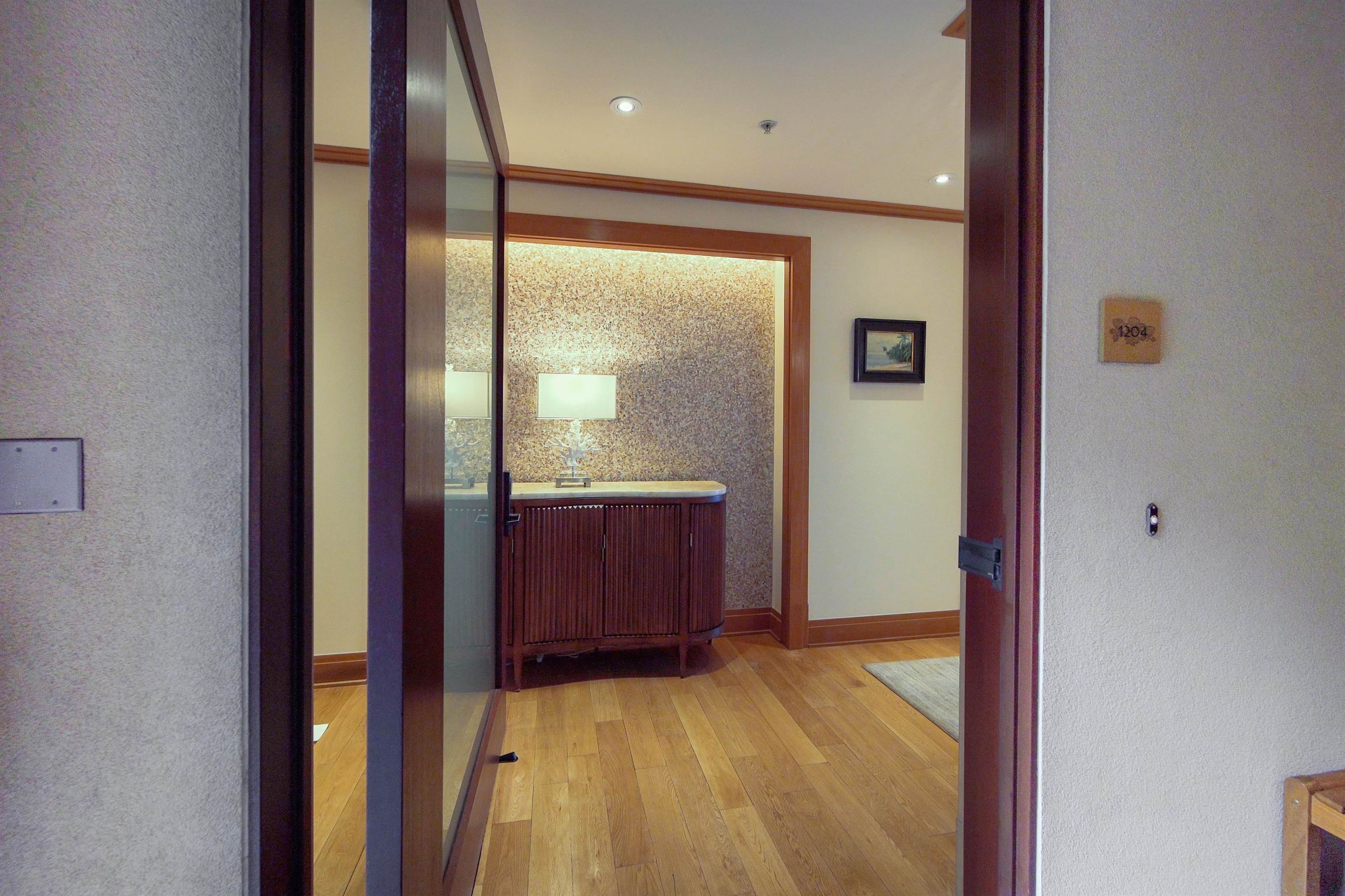 1 BAY Dr Unit: 1204