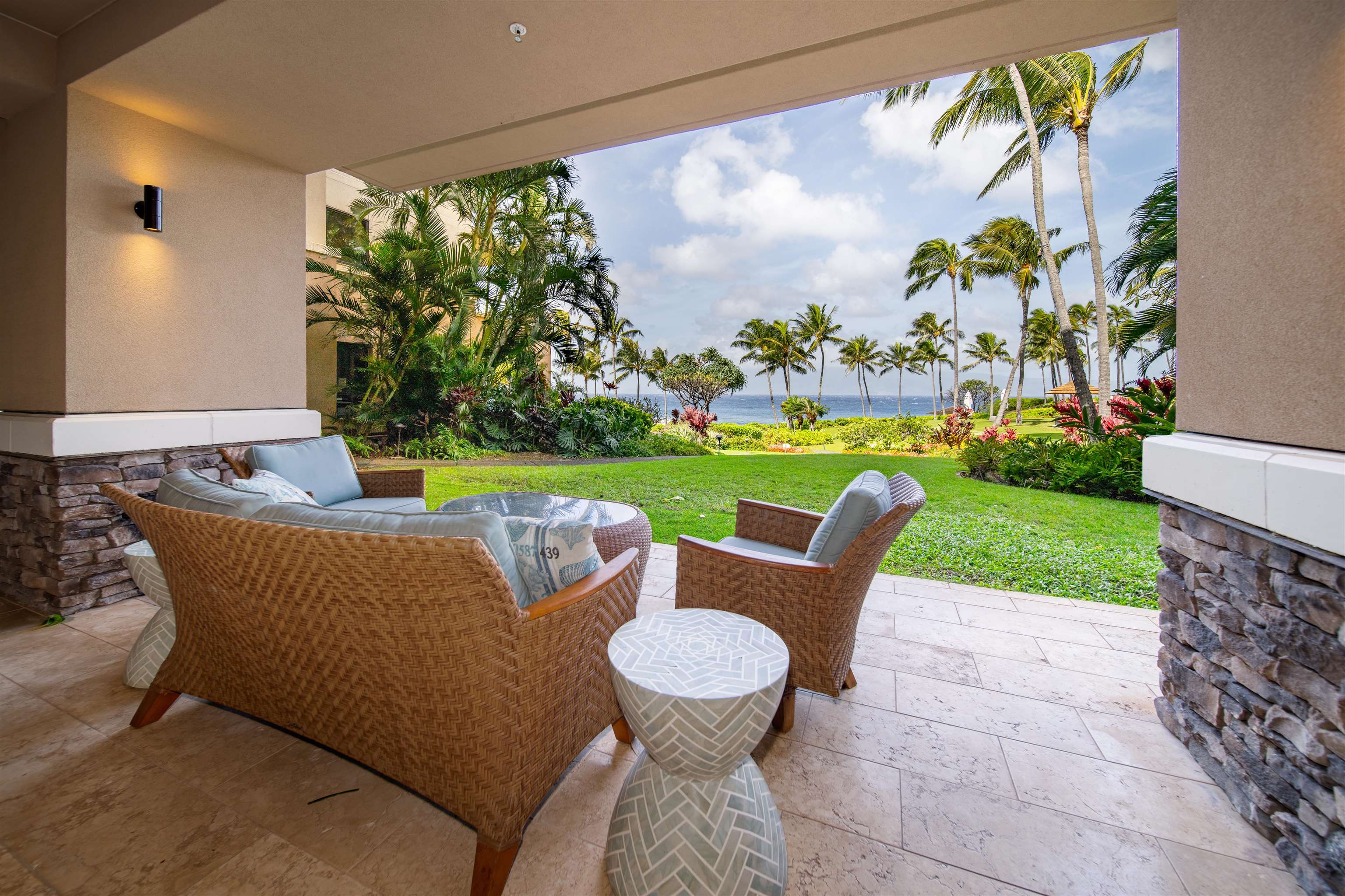 1 BAY Dr Unit: 1204