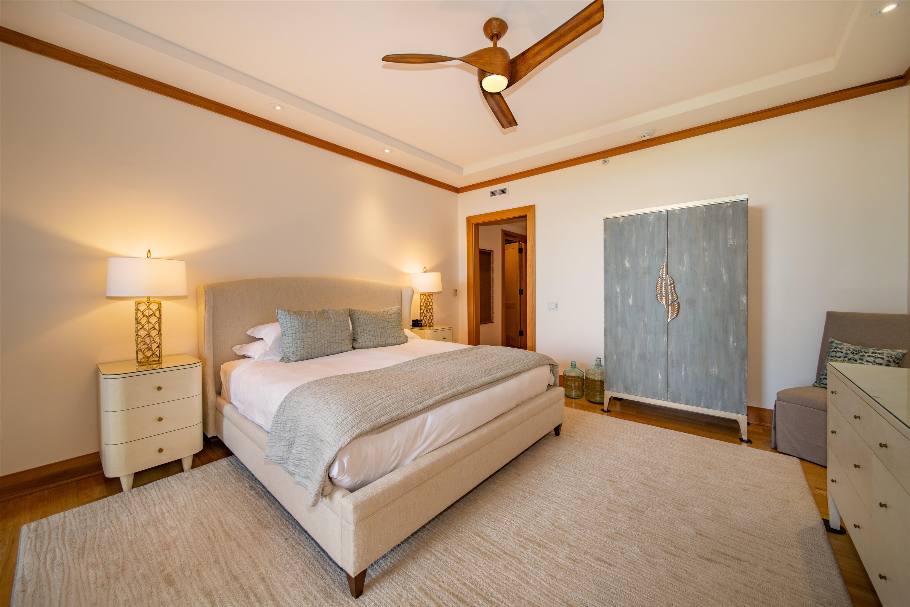 1 BAY Dr Unit: 1204