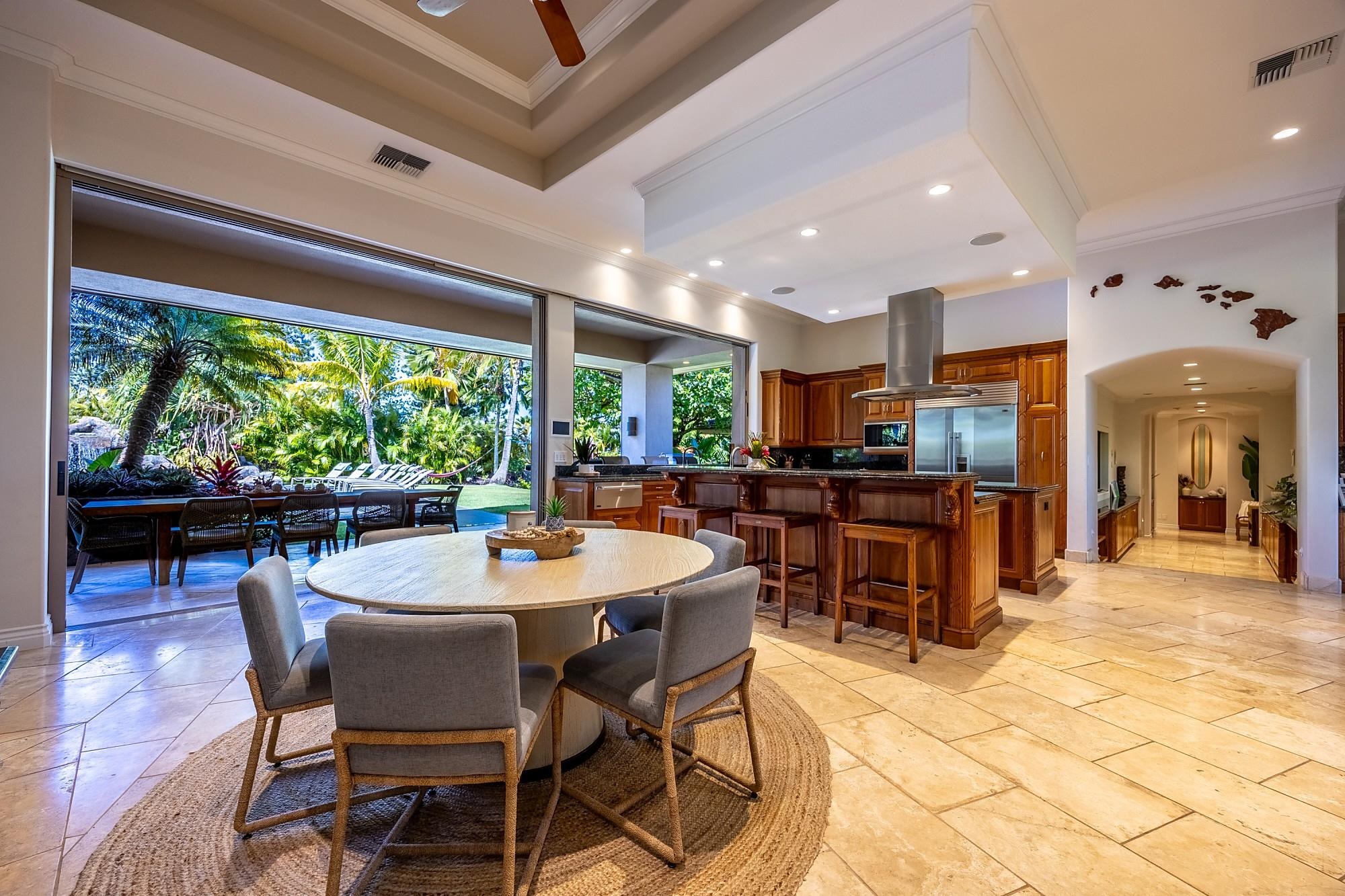 223 PLANTATION CLUB Dr Unit: 14