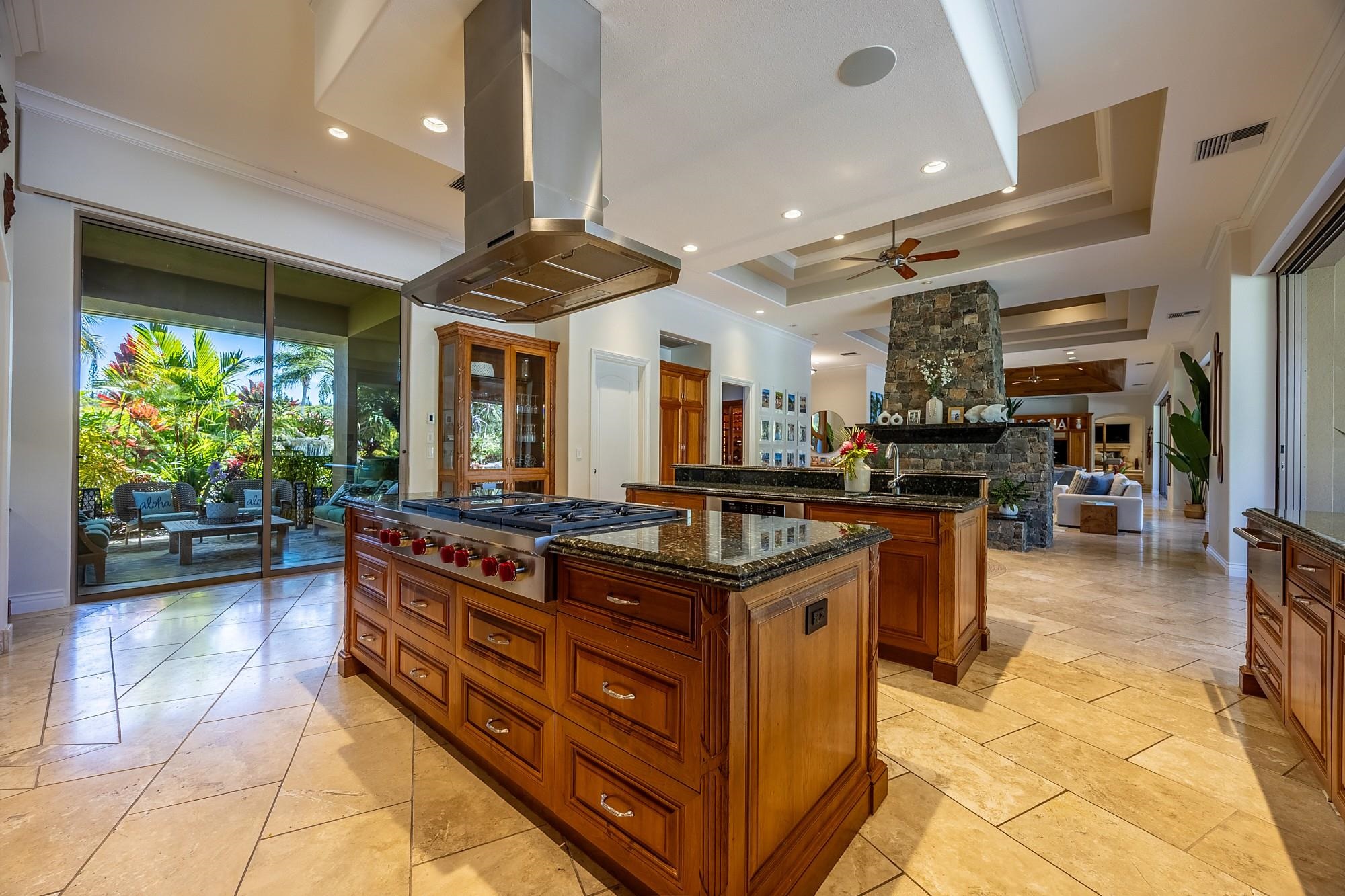 223 PLANTATION CLUB Dr Unit: 14