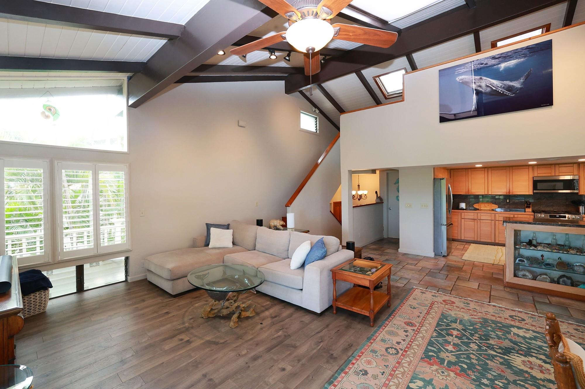 5045 LOWER HONOAPIILANI Rd Unit: 2
