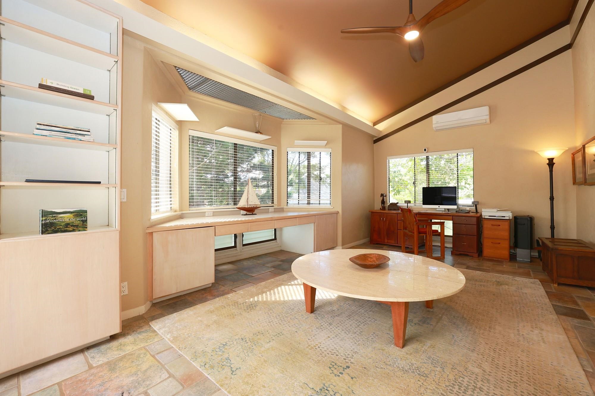5045 LOWER HONOAPIILANI Rd Unit: 2