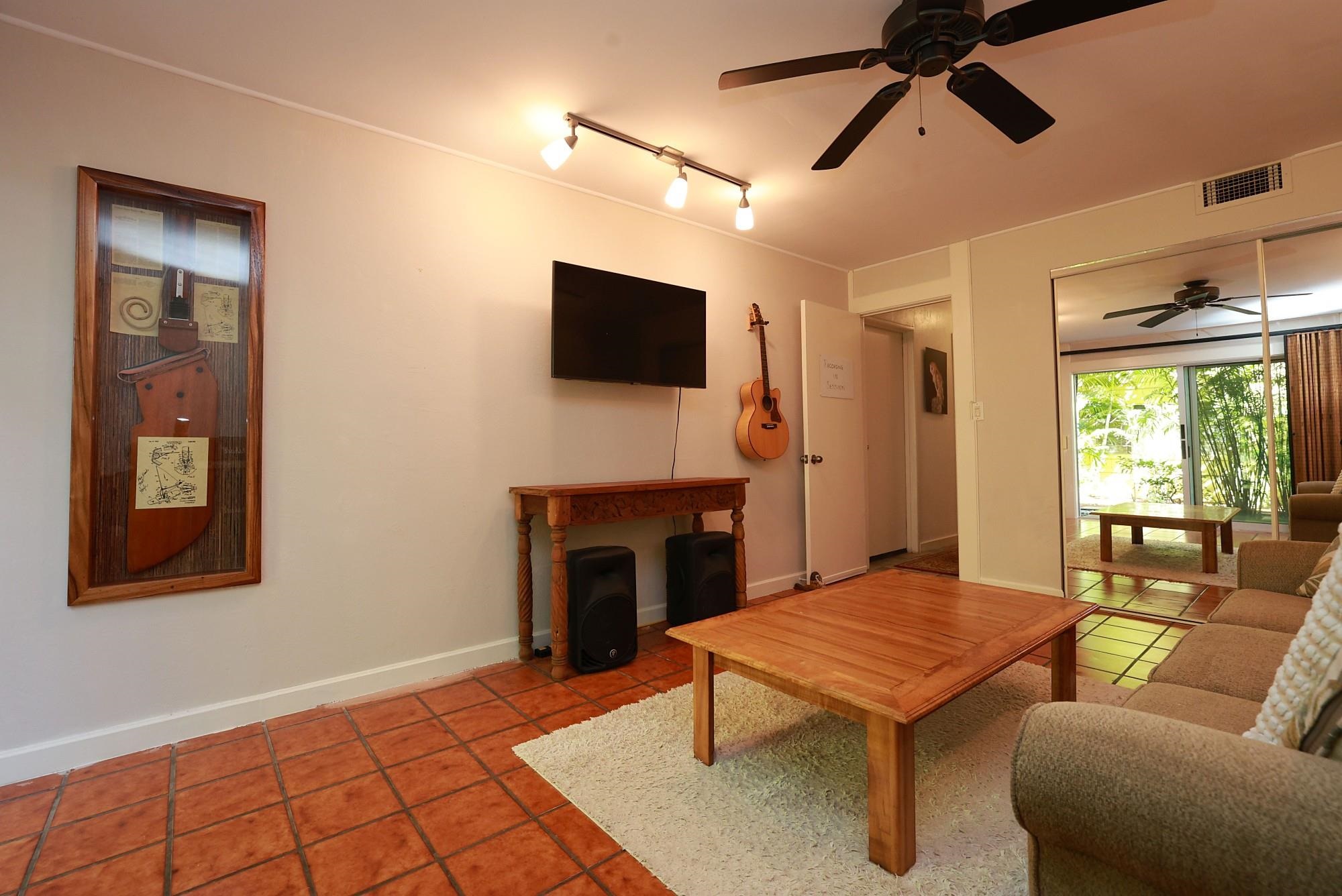 5045 LOWER HONOAPIILANI Rd Unit: 2