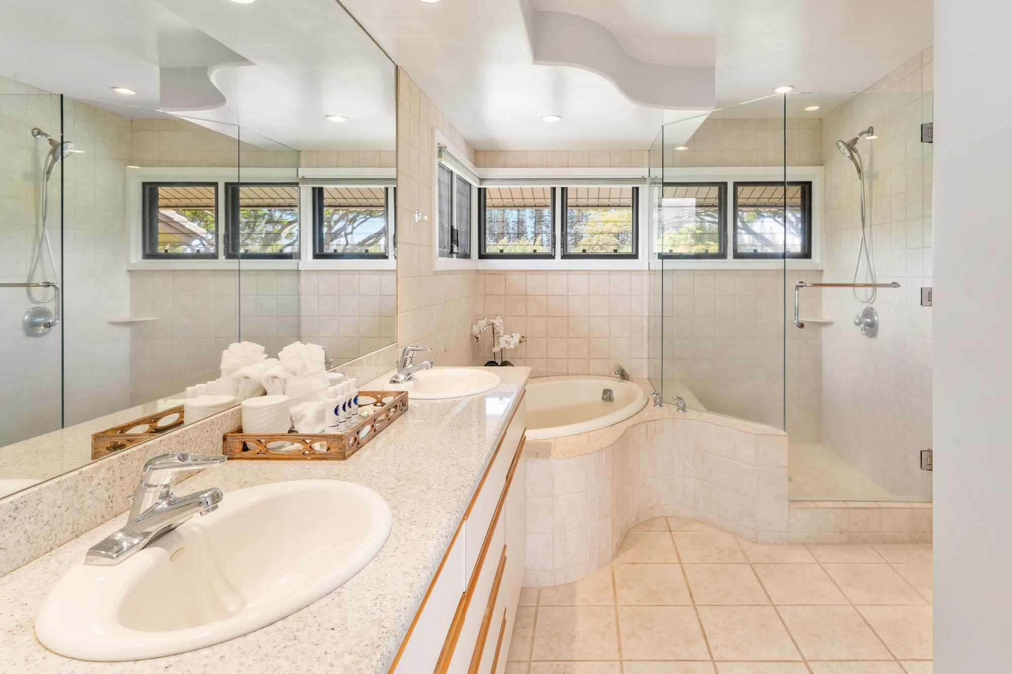 100 RIDGE Rd Unit: 1723 24