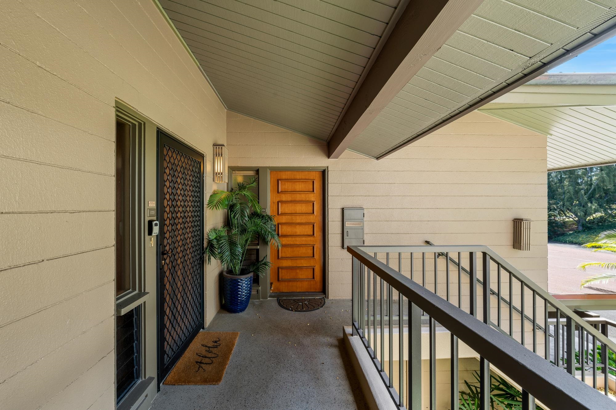 100 RIDGE Rd Unit: 1723 24