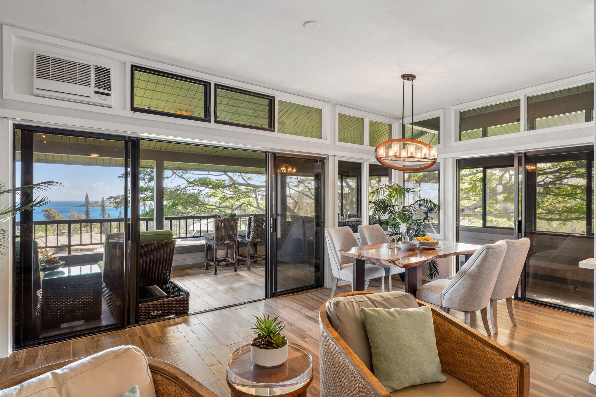 100 RIDGE Rd Unit: 1723 24