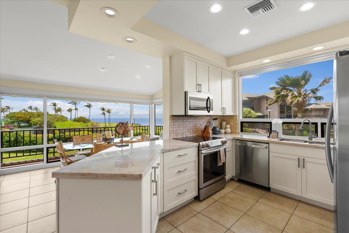 500 BAY Dr Unit: 37B2-3-4