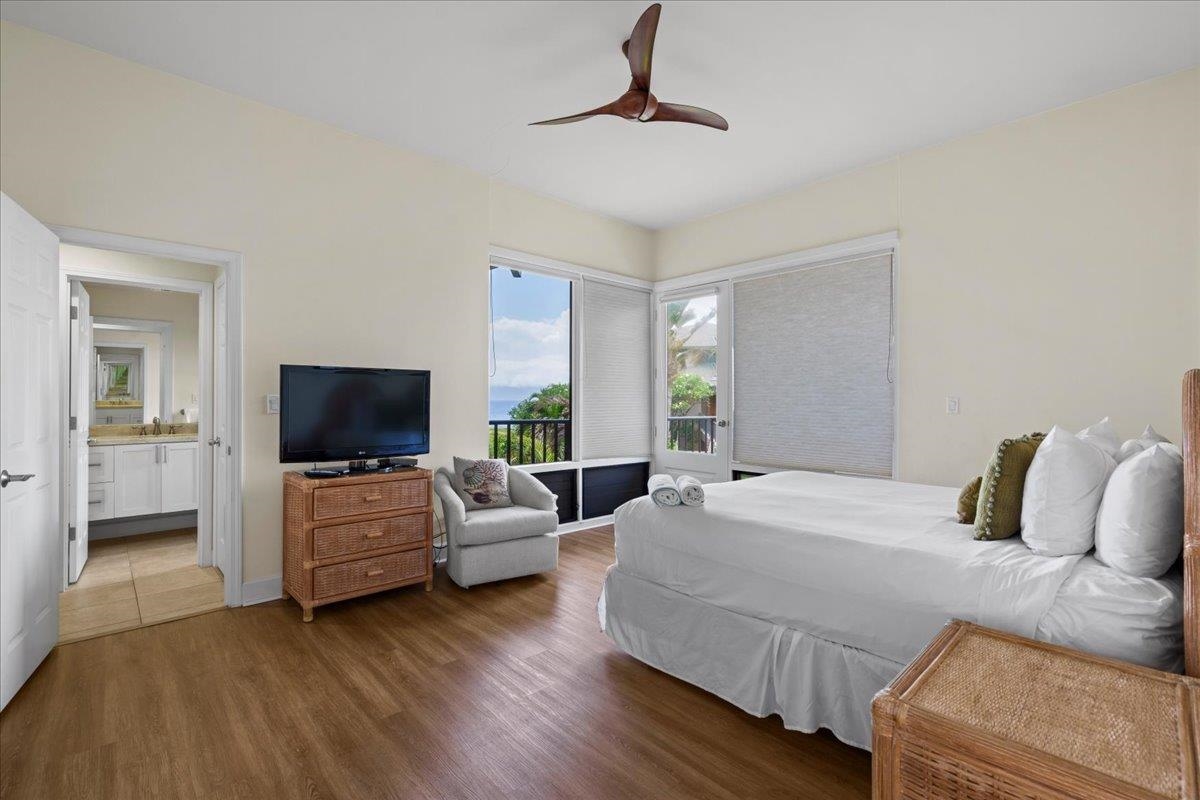 500 BAY Dr Unit: 37B2-3-4