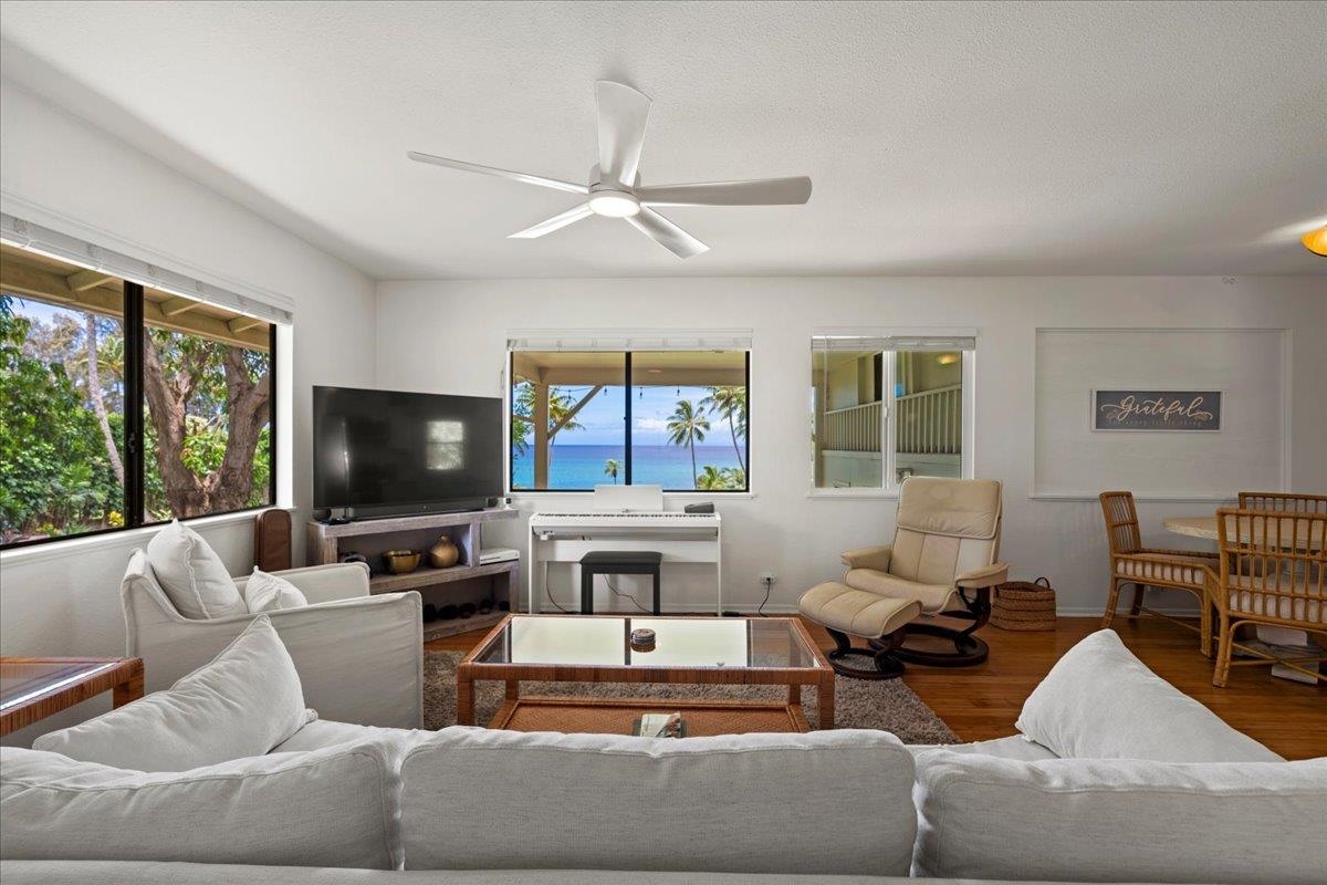 4025 LOWER HONOAPIILANI Rd