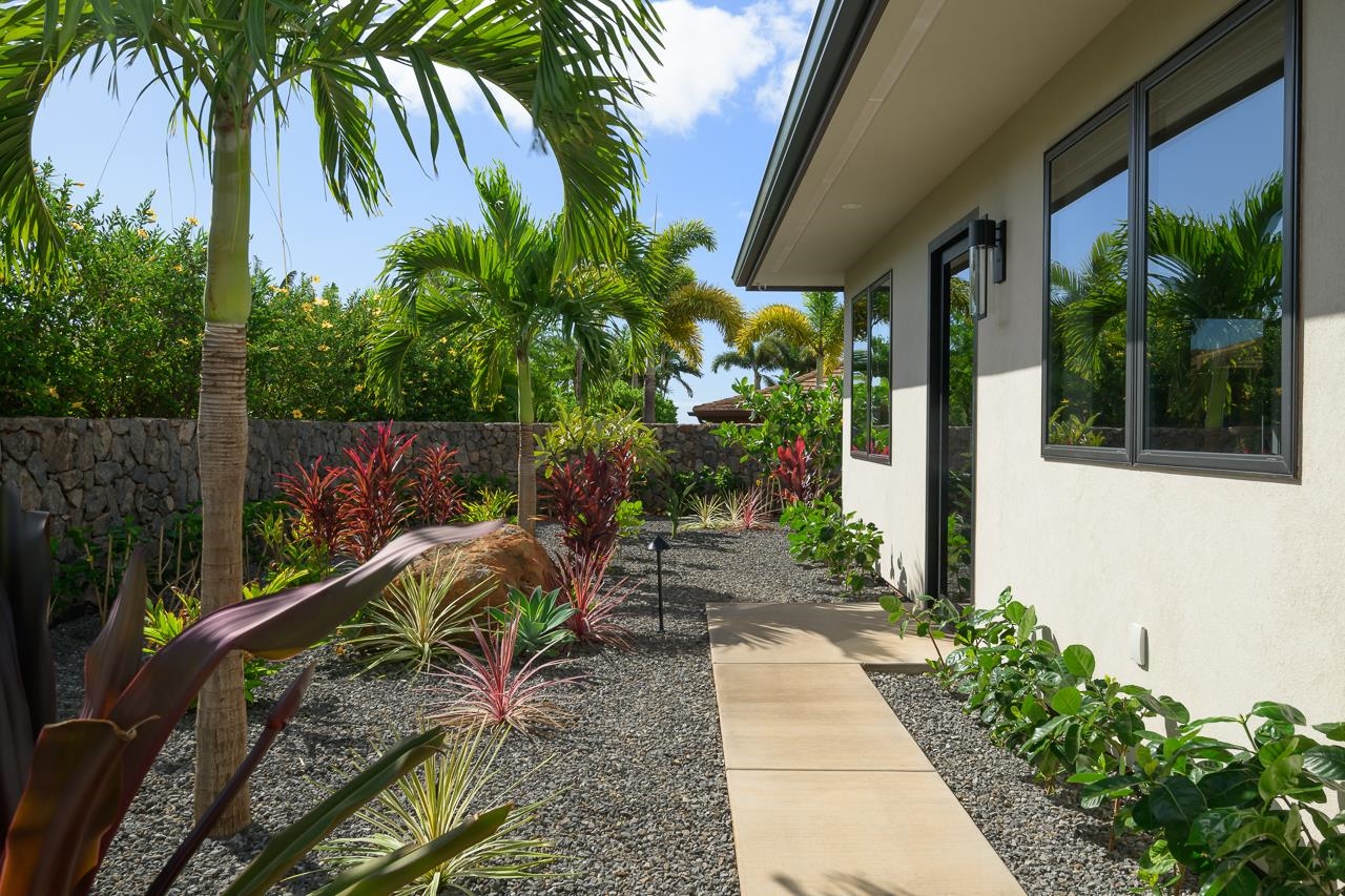 1015 ANAPUNI Pl Unit: 62