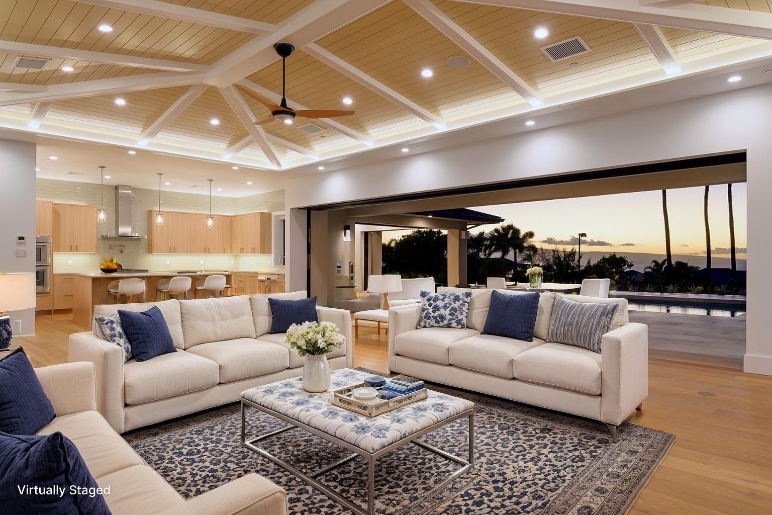 1015 ANAPUNI Pl Unit: 62
