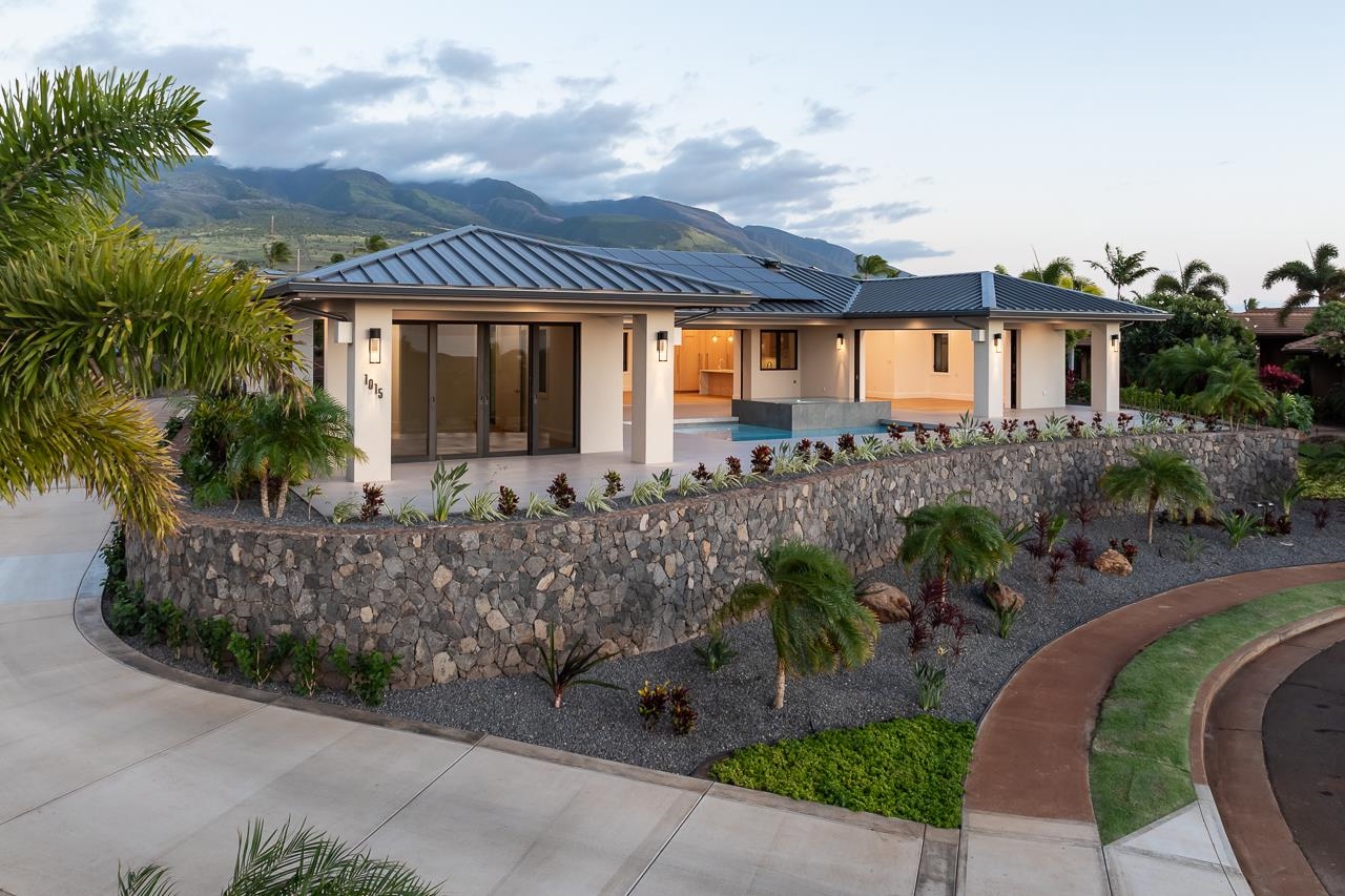 1015 ANAPUNI Pl Unit: 62