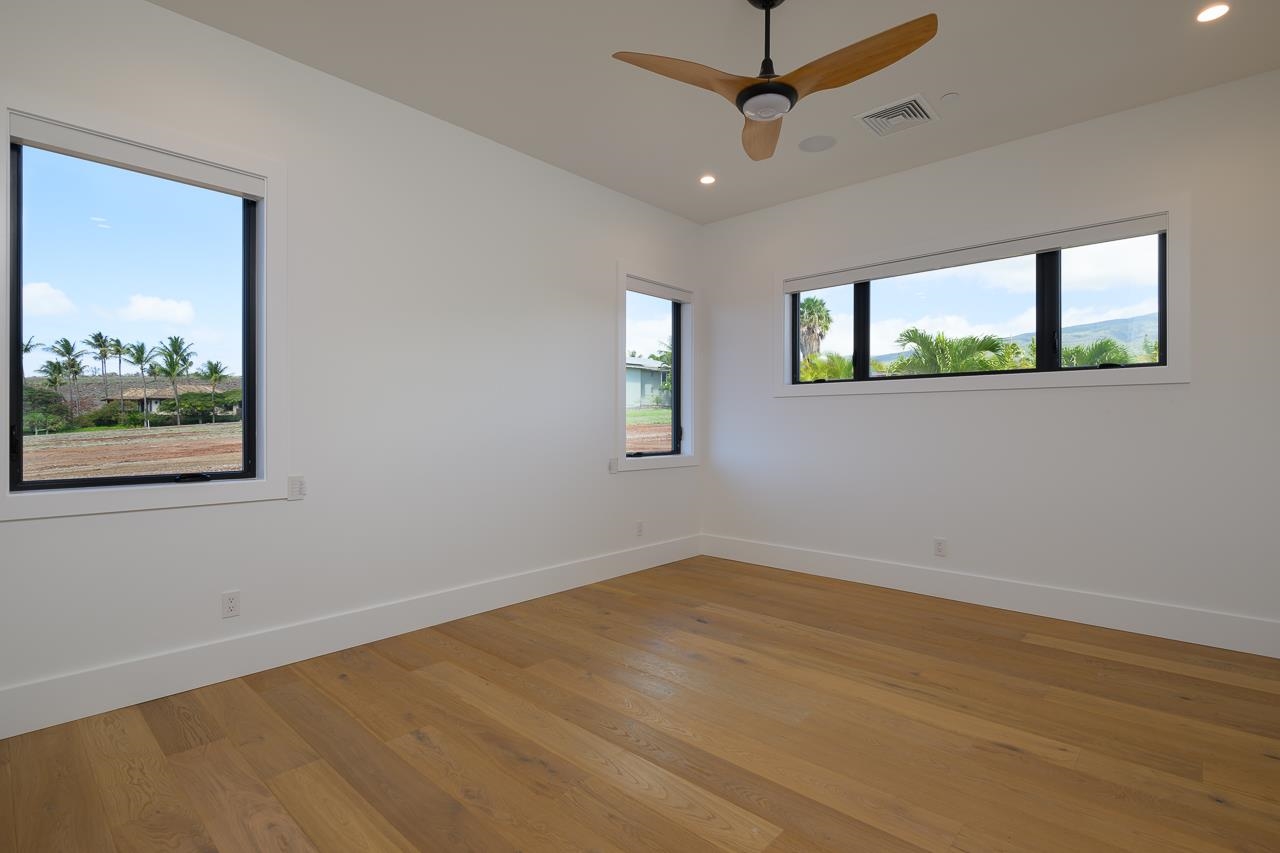 1015 ANAPUNI Pl Unit: 62